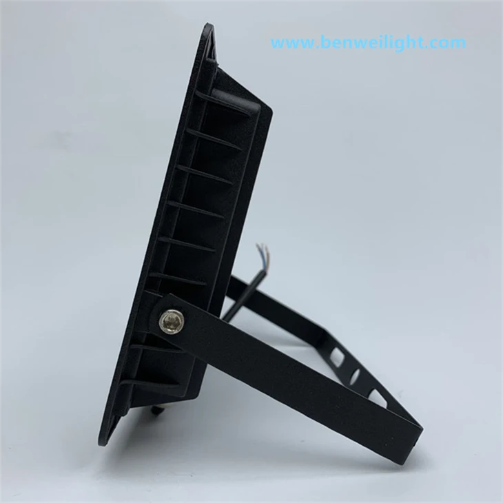 3-in-1 Color Temperature LED Flood Light - Warm White/Cool White/Daylight (Button Control) factory